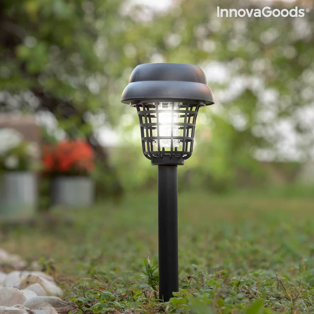 Solární zahradní lampa proti komárům Garlam - InnovaGoods - náhled 5