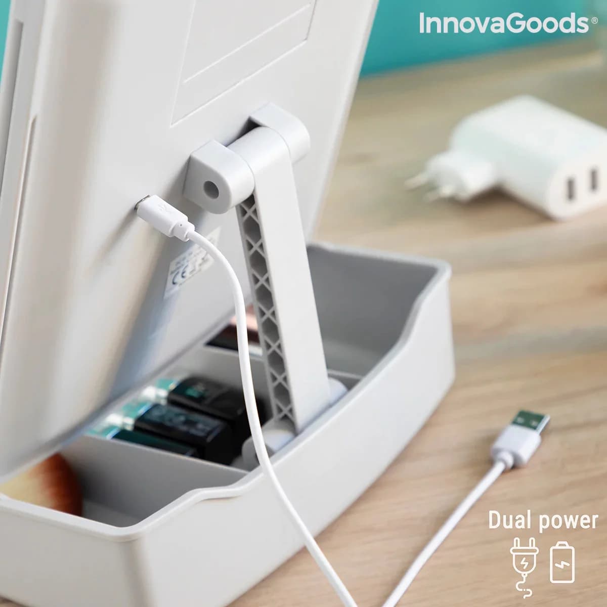 Skládací zrcátko s LED světlem 3 v 1 s organizérem make-upu Panomir - InnovaGoods - náhled 5
