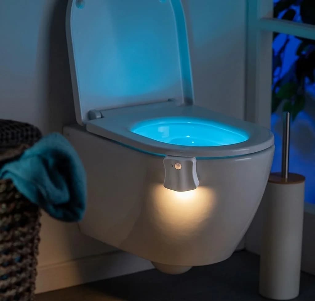 Zaparkorun LED osvětlení do WC